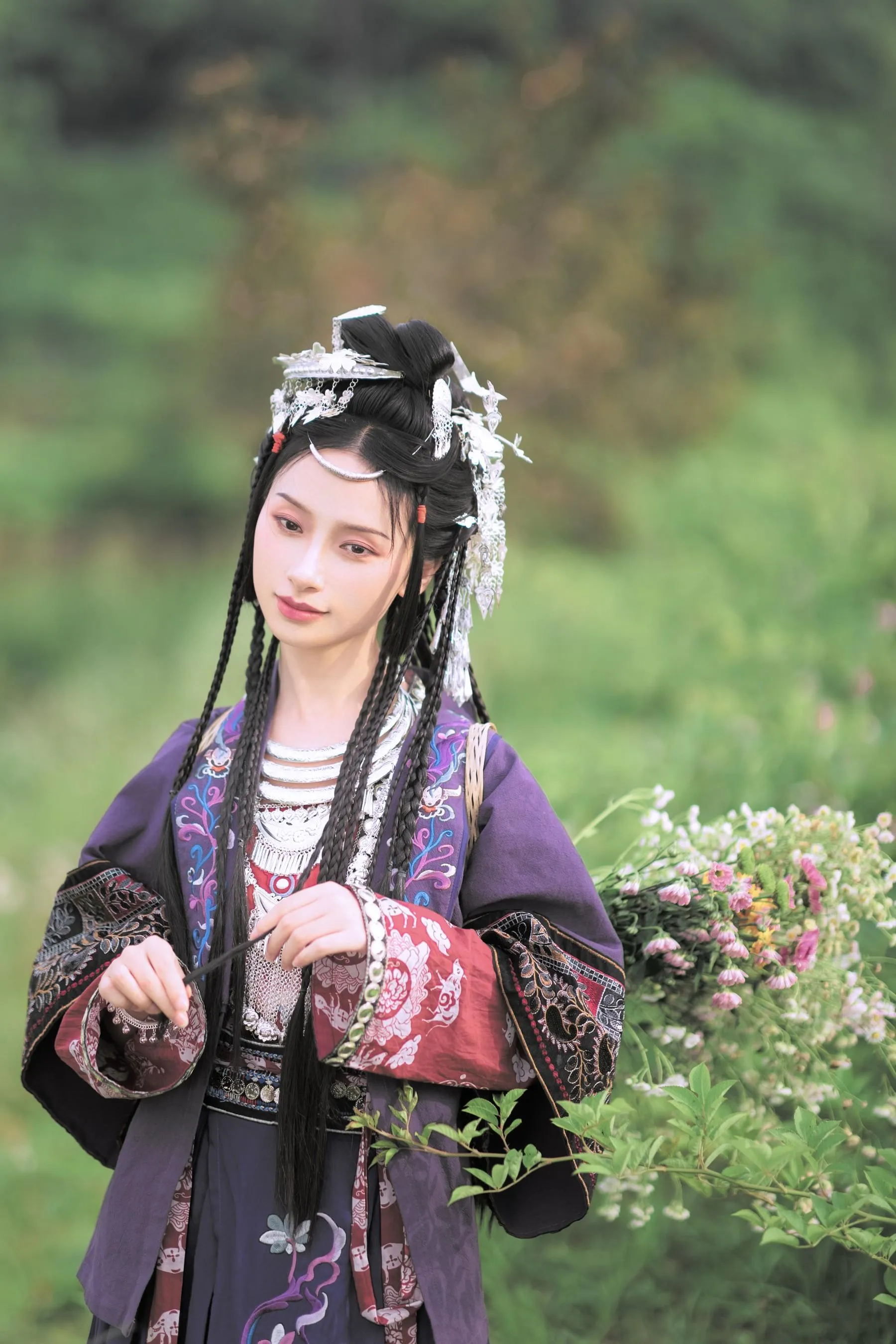 [YITUYU艺图语]2022.08.23 苗疆少女 眸小妖 [42P]插图